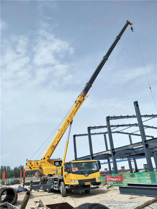吉安市超高层建筑钢结构吊装案例